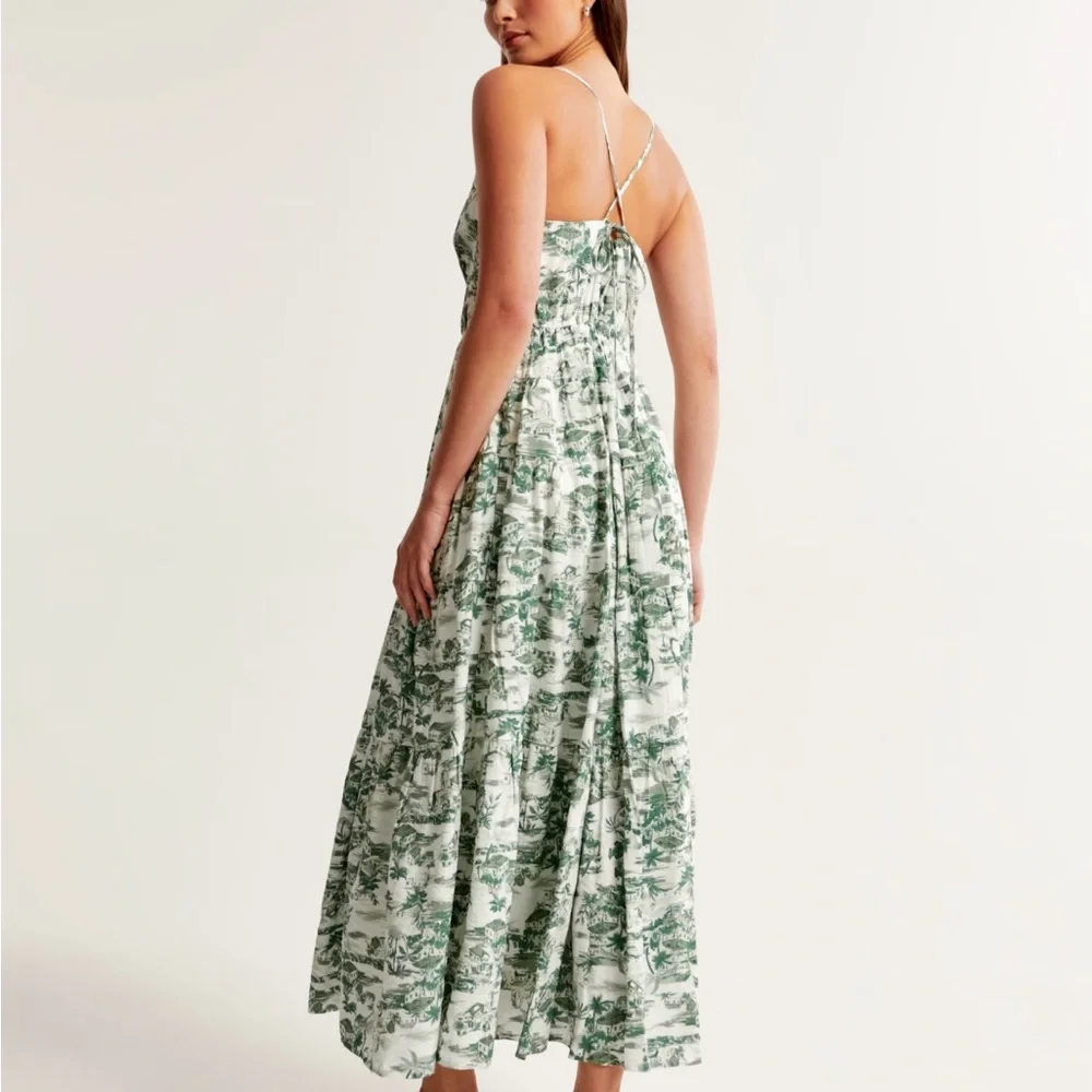 Abercrombie & Fitch Tiered Maxi Dress Size extra small petite